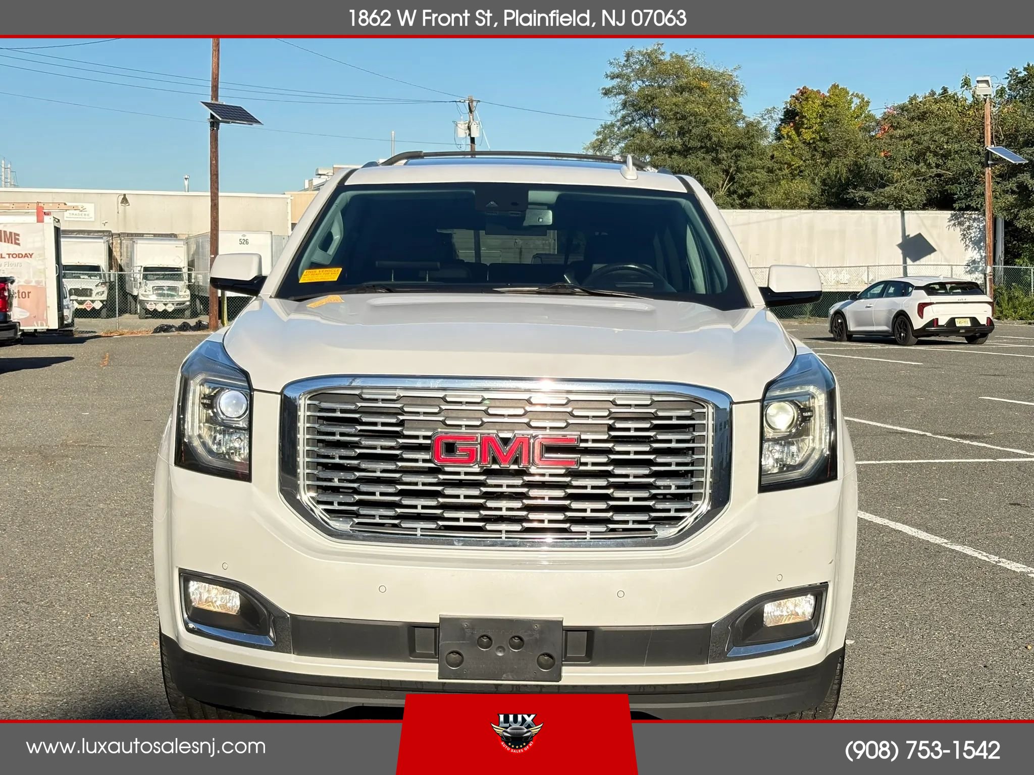 Used 2019 GMC Yukon Denali w/ Denali Ultimate Package AWD/4WD image 3