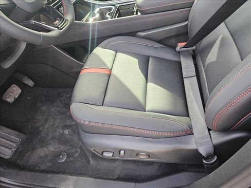 New 2026 Chevrolet Traverse RS FWD image 4