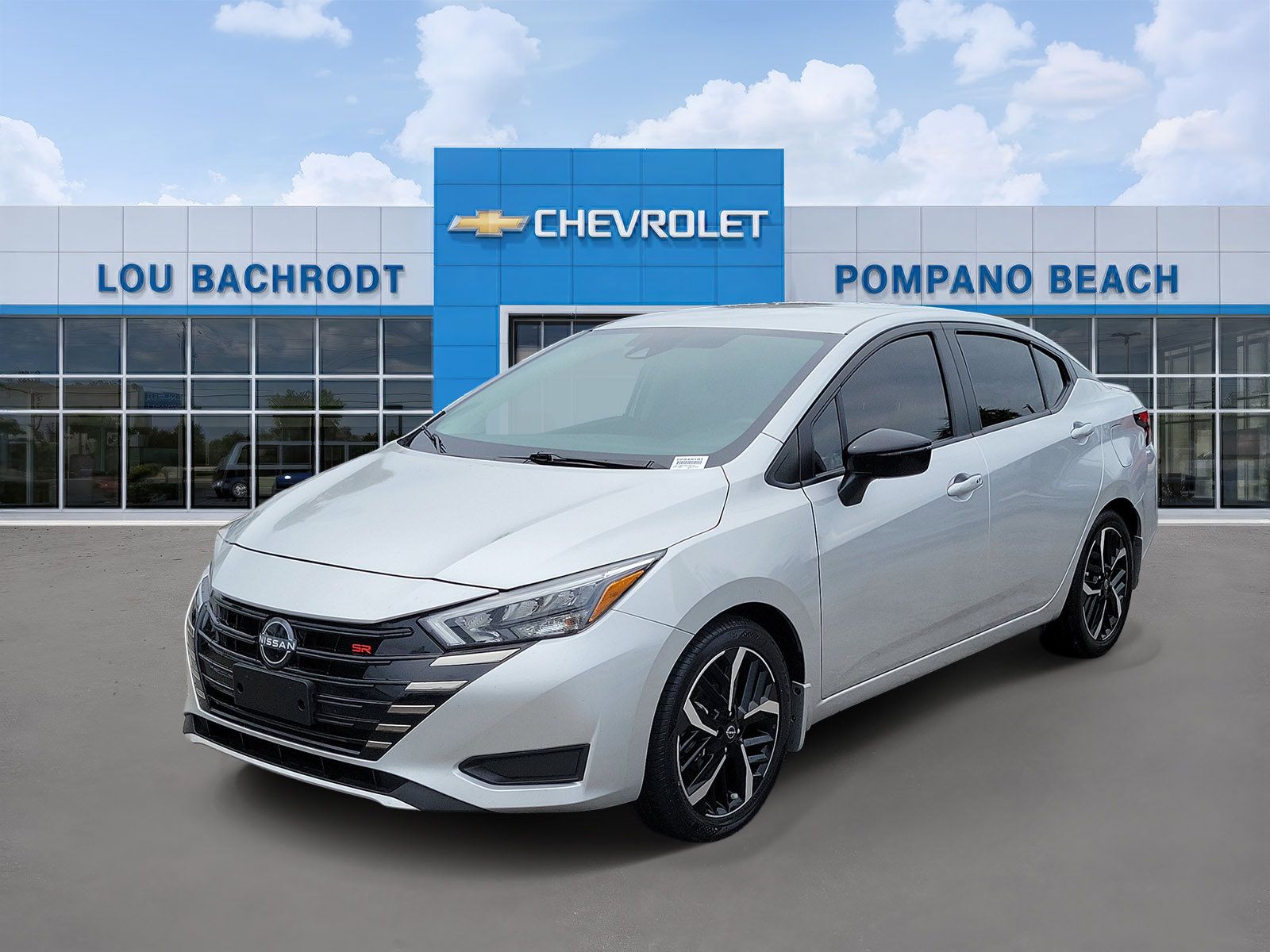 Used 2025 Nissan Versa SR w/ Trunk Package FWD image 3