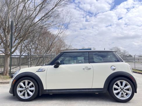 Used 2012 MINI Cooper S w/ Premium Pkg image 5