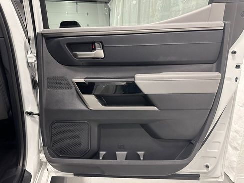 Used 2025 Toyota Tundra Limited image 53