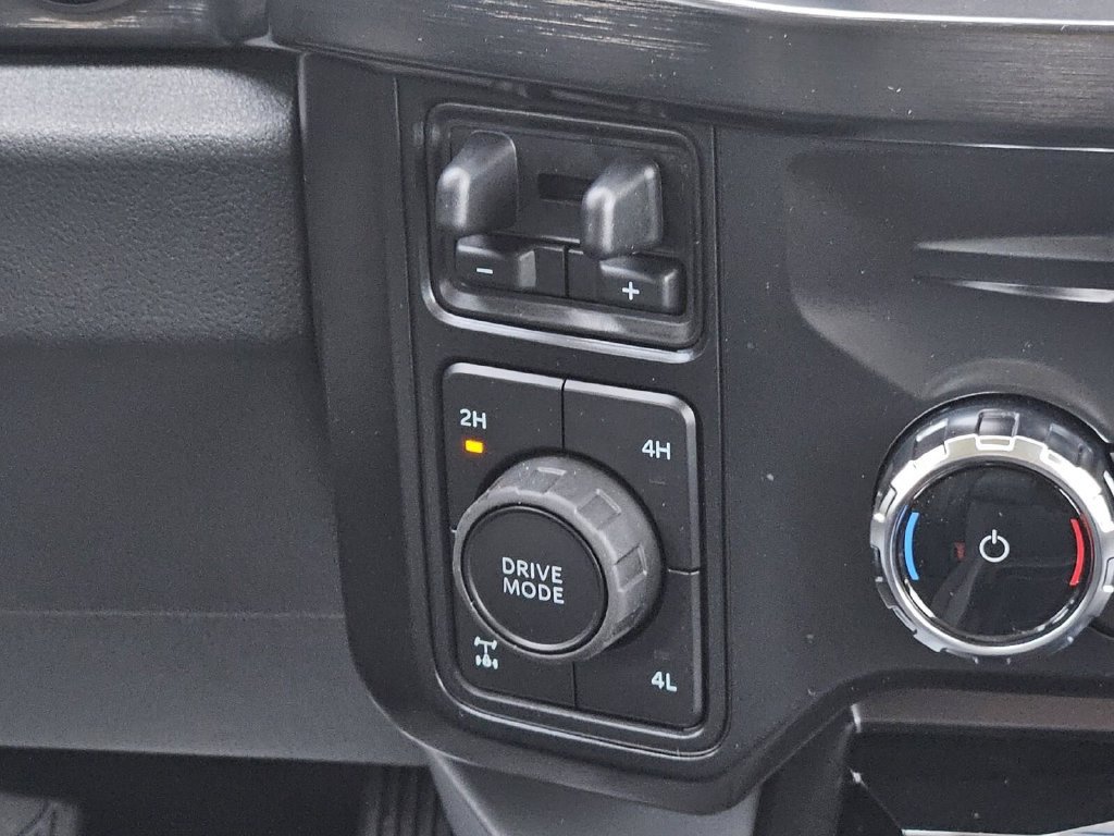 New 2026 Ford F350 Lariat w/ Lariat Ultimate Package AWD/4WD image 22