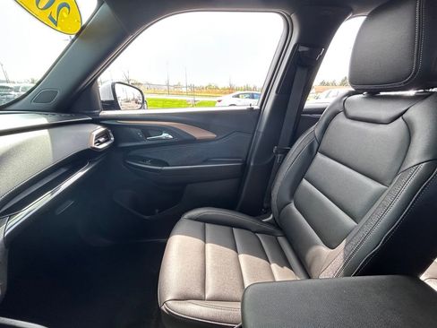 Used 2023 Chevrolet TrailBlazer ACTIV FWD image 26
