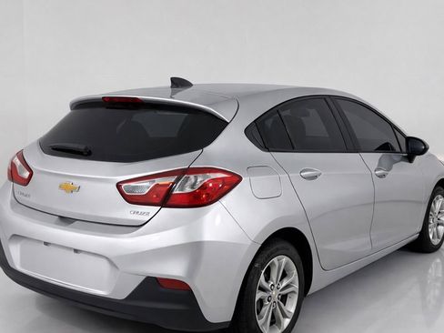 Used 2019 Chevrolet Cruze LS w/ LS Convenience Package image 5