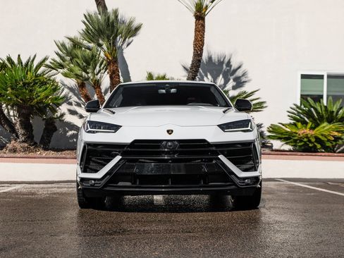 Used 2024 Lamborghini Urus S image 5
