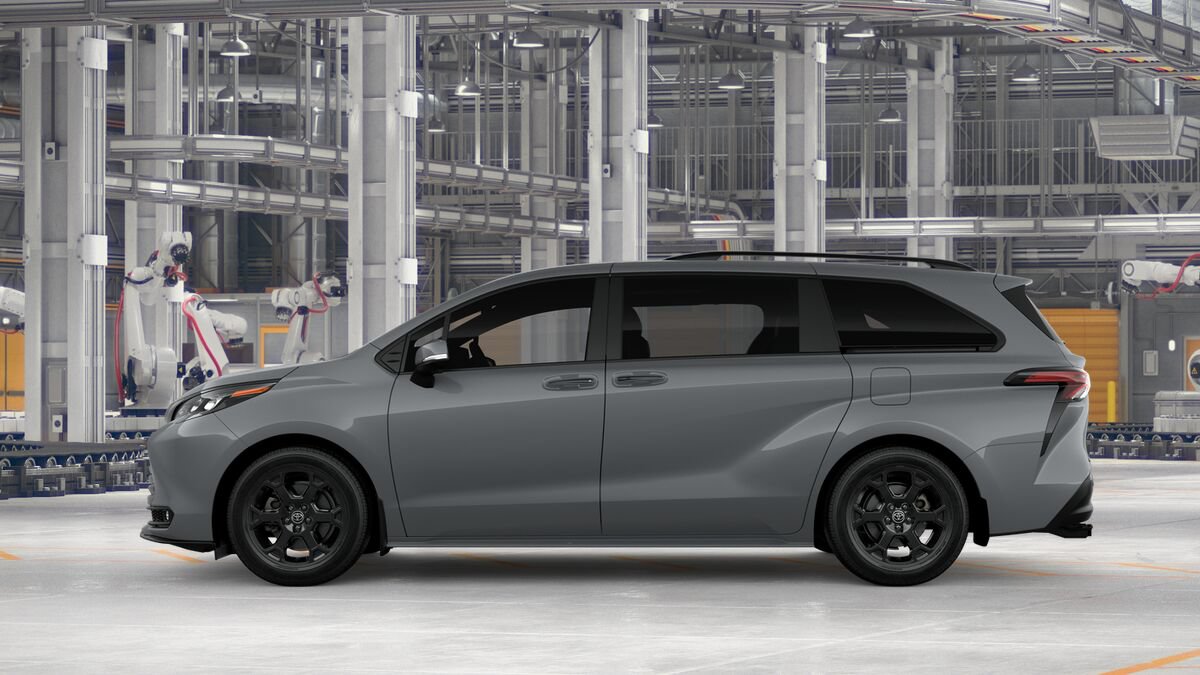 New 2026 Toyota Sienna XLE Woodland Edition AWD/4WD image 5