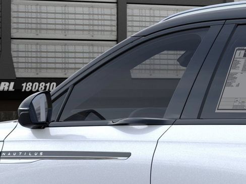 New 2026 Lincoln Nautilus Reserve AWD/4WD image 20