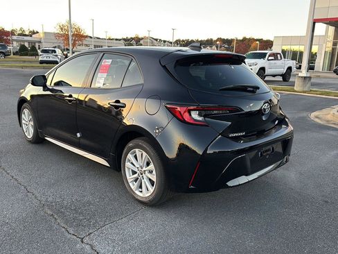 New 2026 Toyota Corolla SE image 3