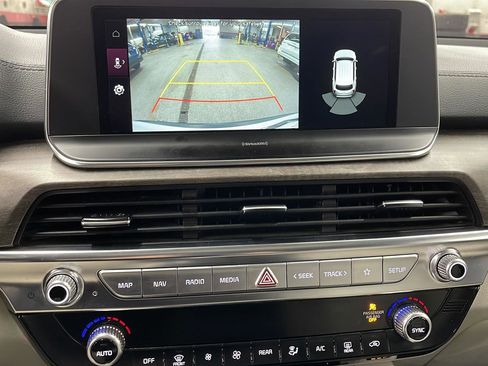 Used 2022 Kia Telluride EX w/ EX Premium Package image 18