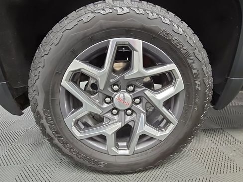 Used 2023 GMC Sierra 1500 SLT w/ SLT Premium Package image 51