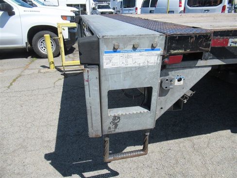 Used 2018 Ford F450 XL image 15