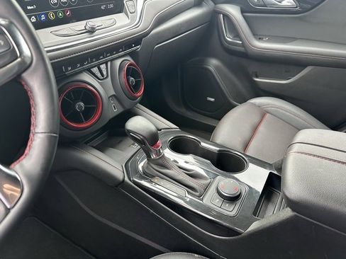 Certified 2025 Chevrolet Blazer RS image 11