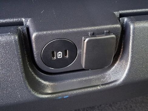 Used 2025 Ford F150 XLT w/ Equipment Group 301A Standard AWD/4WD image 11