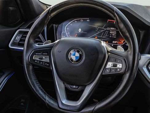 Used 2019 BMW 330i xDrive Sedan w/ Convenience Package AWD/4WD image 10
