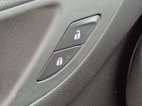 Certified 2024 Chevrolet Equinox LT image 22