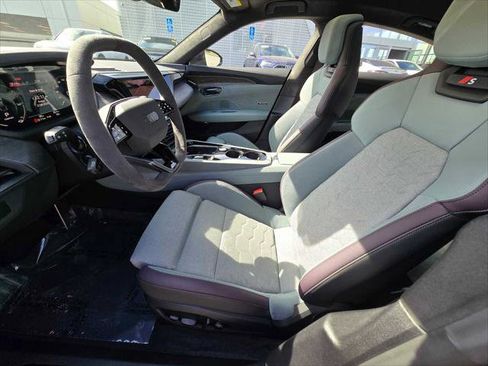 New 2025 Audi S e-tron GT Prestige image 26