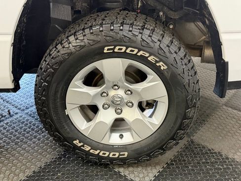 Used 2022 RAM 1500 Big Horn AWD/4WD image 14