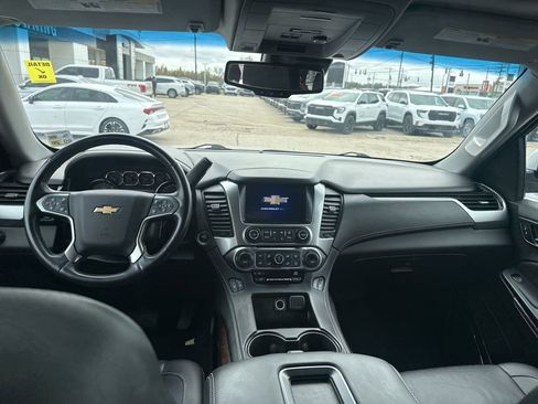 Used 2018 Chevrolet Tahoe LT image 9