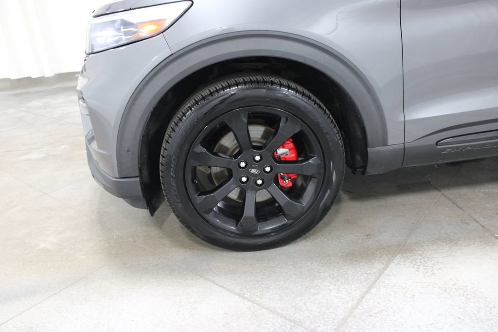 Used 2021 Ford Explorer ST w/ Equipment Group 401A AWD/4WD image 14