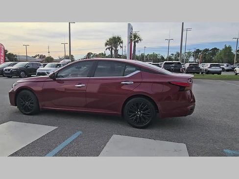 Used 2025 Nissan Altima 2.5 SV w/ SV Special Edition Package image 27