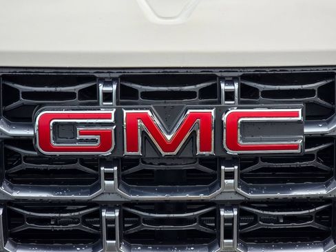 New 2026 GMC Canyon AT4 w/ AT4 Premium Package AWD/4WD image 25