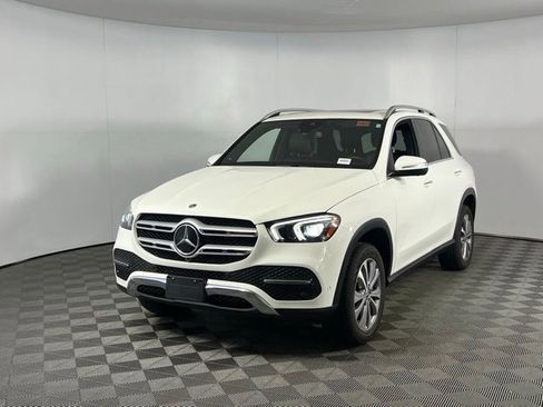Used 2023 Mercedes-Benz GLE 350 w/ Premium Package image 3