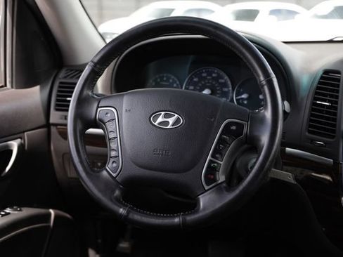 Used 2010 Hyundai Santa Fe SE FWD image 29