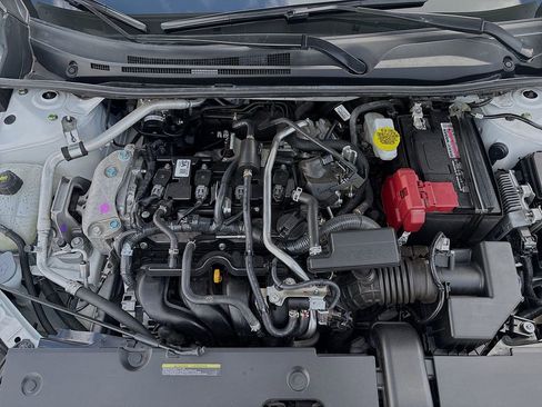 Used 2025 Nissan Sentra SR image 28