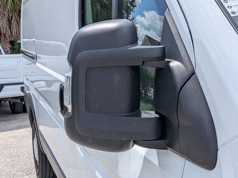 Used 2025 RAM ProMaster 1500 FWD image 12