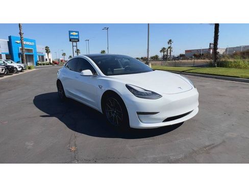 Used 2020 Tesla Model 3 Long Range AWD/4WD image 4