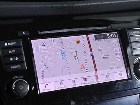 Used 2019 Nissan Rogue Sport SL image 17