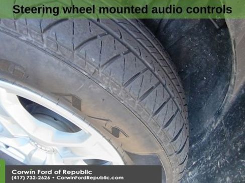 Used 2022 Jeep Compass Sport FWD image 3