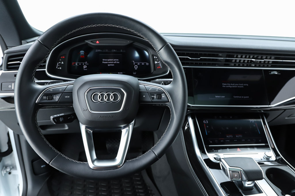 Used 2026 Audi Q8 Premium Plus AWD/4WD image 24
