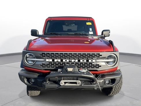 Used 2023 Ford Bronco Badlands AWD/4WD image 3