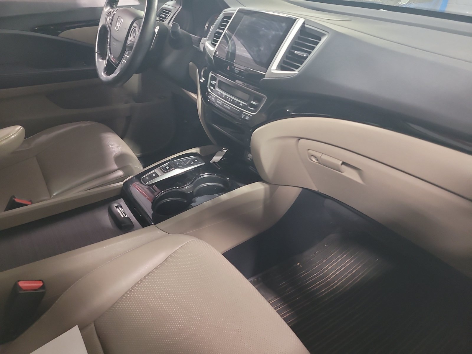 Used 2020 Honda Ridgeline RTL-E image 4