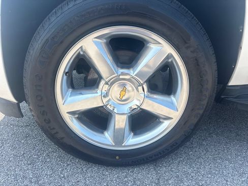 Used 2012 Chevrolet Tahoe LTZ AWD/4WD image 33