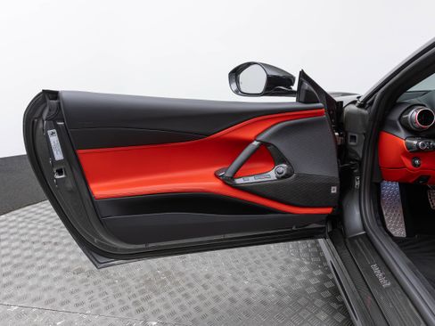 Certified 2023 Ferrari 812 GTS RWD image 12