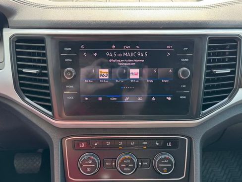 Used 2021 Volkswagen Atlas SE FWD image 15