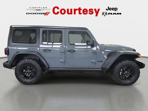 Certified 2024 Jeep Wrangler Willys image 4