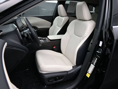 Used 2023 Lexus RX 350 Premium w/ Cold Area Package AWD/4WD image 16