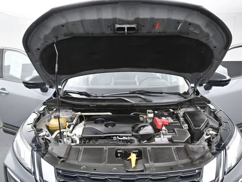 Used 2021 Nissan Rogue Platinum FWD image 38