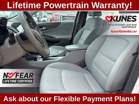 Used 2022 Chevrolet Malibu LT FWD image 13