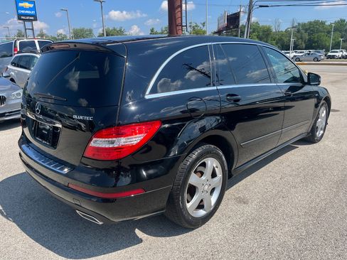 Used 2011 Mercedes-Benz R 350 BlueTEC 4MATIC image 5