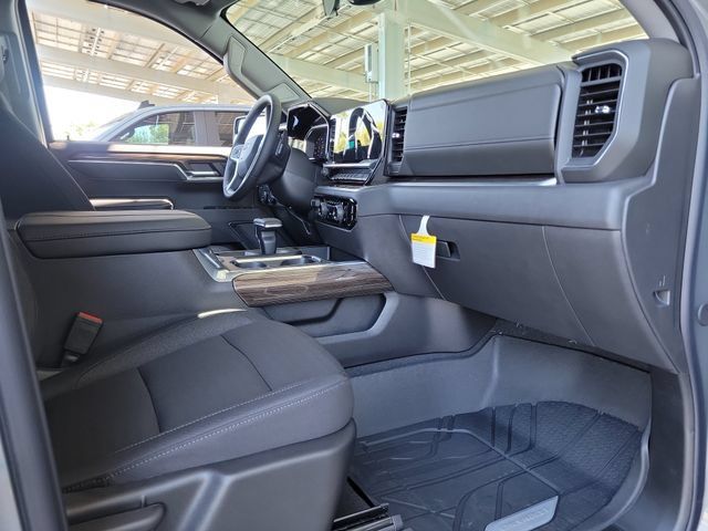 New 2026 Chevrolet Silverado 1500 RST w/ Dark Appearance Package RWD image 17