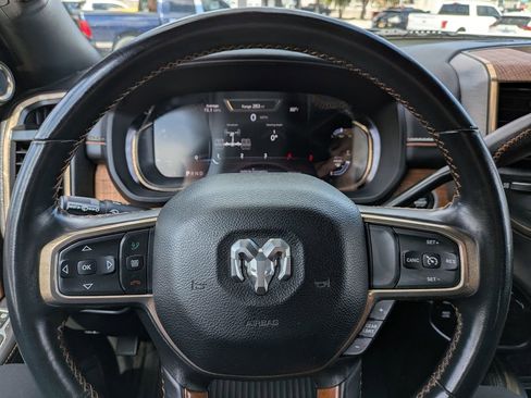 Used 2023 RAM 3500 Limited image 20