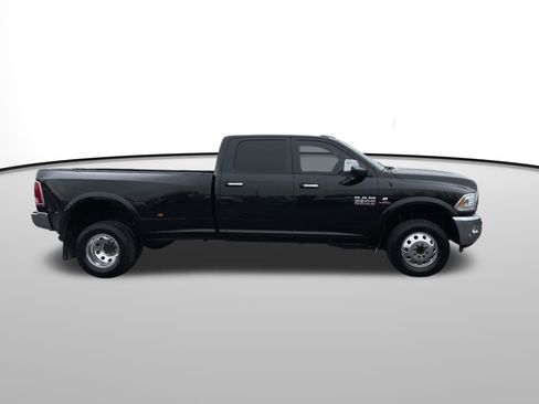 Used 2017 RAM 3500 Laramie image 2