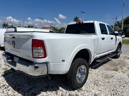 Used 2024 RAM 3500 Tradesman w/ Chrome Appearance Group AWD/4WD image 2