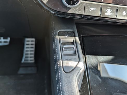 Used 2025 Kia Telluride SX Prestige AWD/4WD image 33