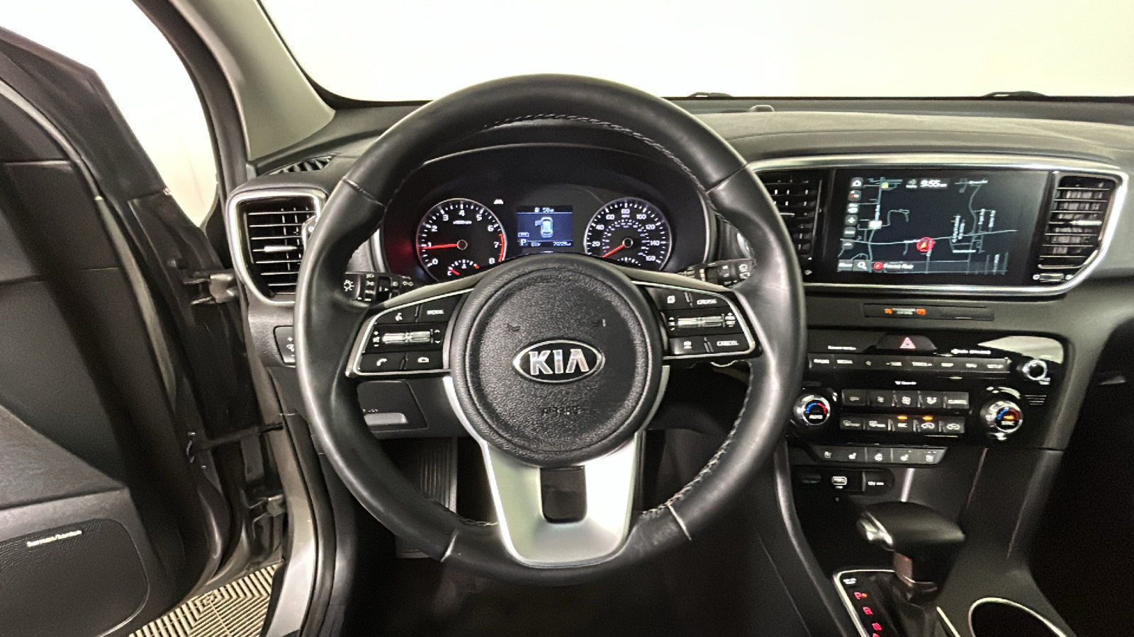 Used 2022 Kia Sportage EX w/ EX Technology Package AWD/4WD image 17