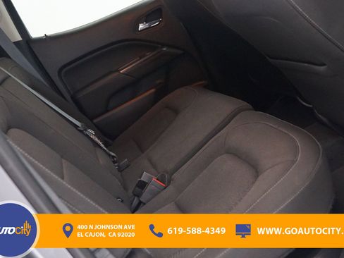 Used 2020 GMC Canyon SLE w/ Elevation Edition image 13